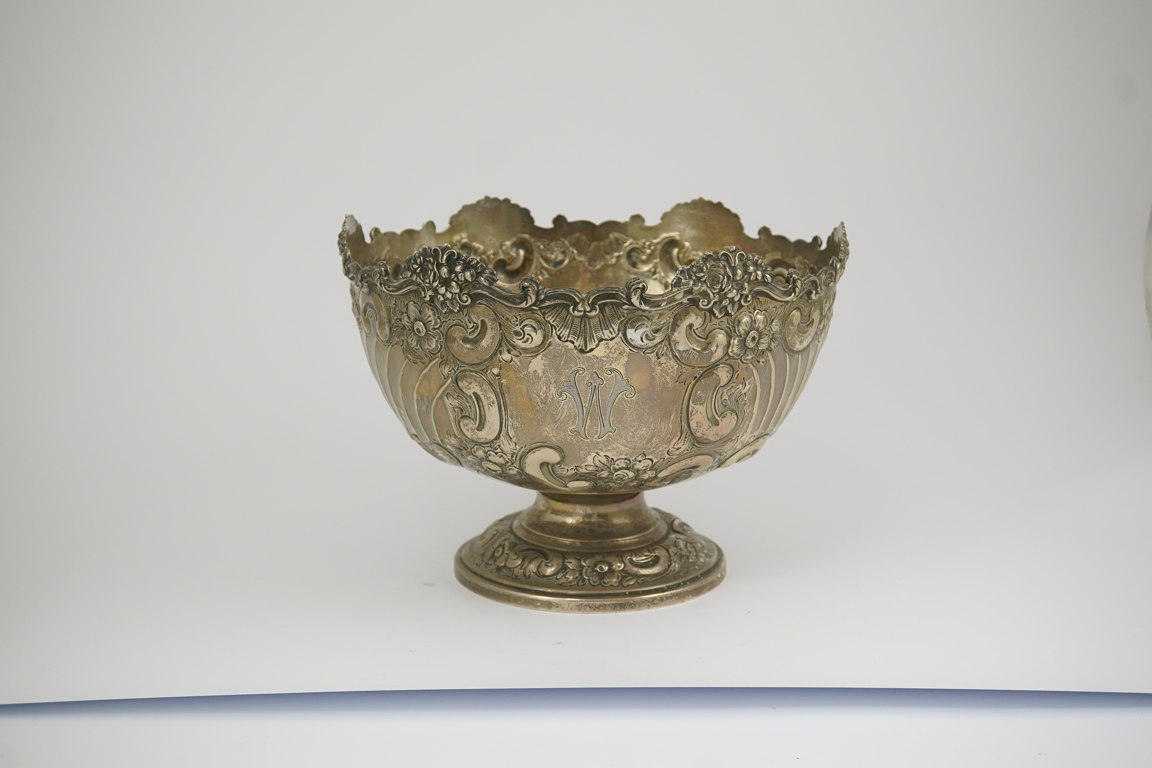 An Edwardian repousse silver rose bowl, by Hawksworth, Eyre & Co